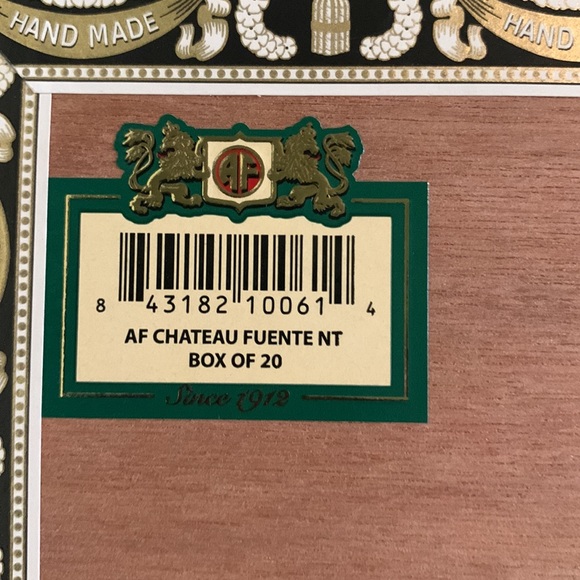 Arturo Fuente Republica Dominicana Chateau Fuente Empty Wooden Cigar Box 7pc Set - Picture 6 of 8